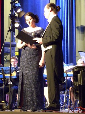 Muzycy zaprezentowali także arie operowe i operetkowe. 